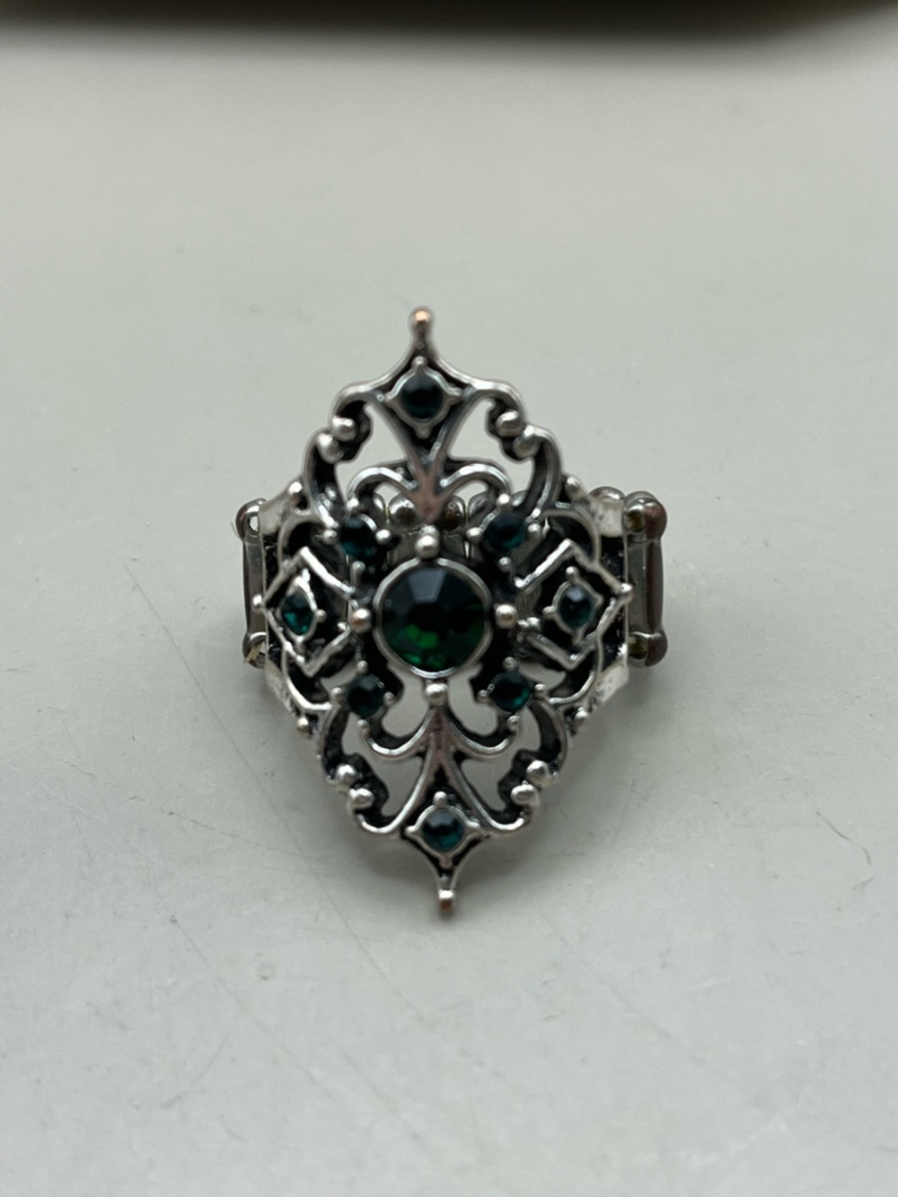 Vintage-Inspired Silver Statement Stretchy Cocktail Rings -Chunky-Adjustable - Picture 6 of 10